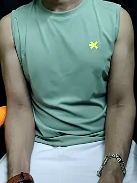 chocolate alone online show from 10/12/25, 06:34