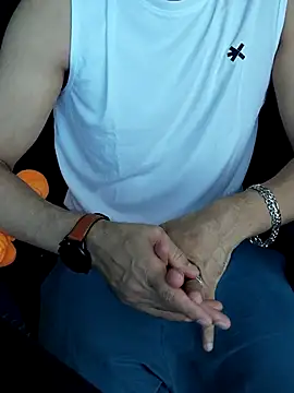 chocolate alone online show from 10/20/25, 06:25