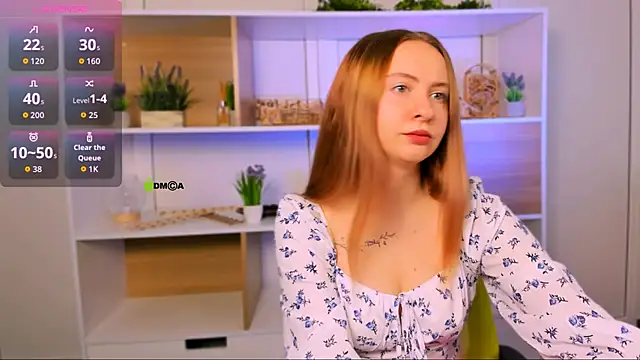 mila glow1 online show from 09/15/25, 08:36