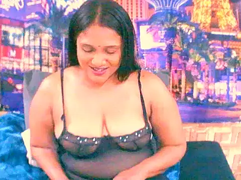 Snapshot of IndianSexyLady4u chatting on 09/12/25, 03:56 IndianSexyLady4u online show from 09/12/25, 03:56