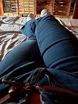 Horny mummy online show from 05/20/26, 08:20
