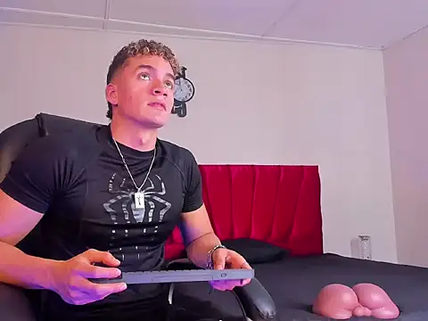 paull george online show from 10/04/25, 05:33