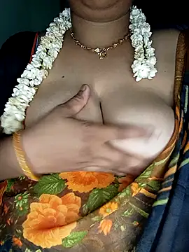 Geetha227 online show from 11/11/25, 12:43