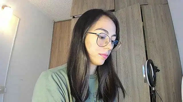 horny adiction online show from 07/06/26, 10:45