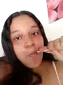 Snapshot of Naomi_Ston chatting on 10/06/25, 08:50 Naomi Ston online show from 10/06/25, 08:50