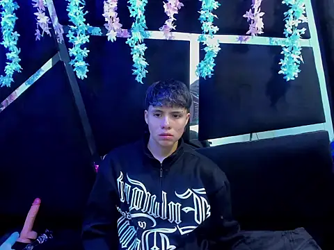 Bruno Cruzz online show from 09/12/25, 02:55