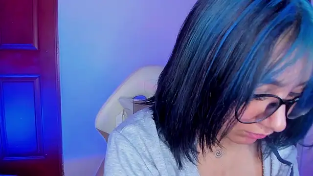 sophiievv online show from 01/31/26, 07:56