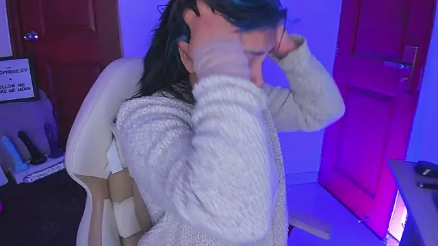 sophiievv online show from 02/05/26, 08:02