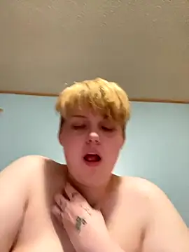 Lexxxii515 online show from 10/30/25, 03:52