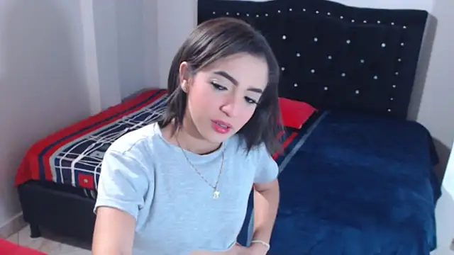 Coraline Playful online show from 11/28/25, 02:42