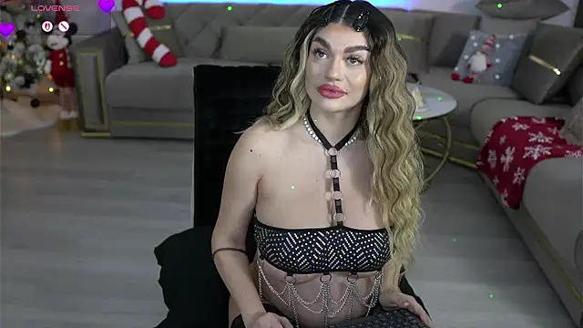 Ellyxxxelly online show from 12/04/25, 03:43