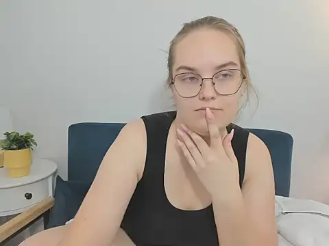 AliceCrazy69 online show from 11/16/25, 11:49