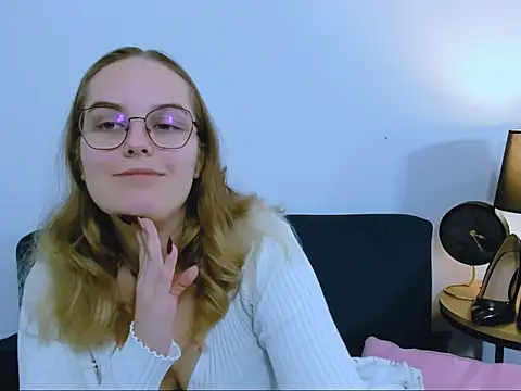 AliceCrazy69 online show from 11/21/25, 12:48