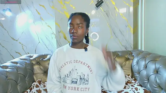 katia green1 online show from 02/02/26, 12:48