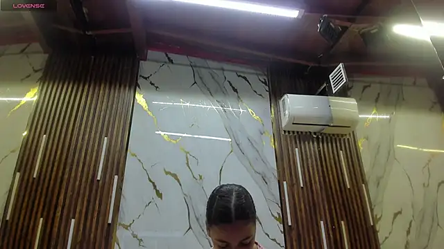 VictoriaDuart online show from 03/26/26, 08:25