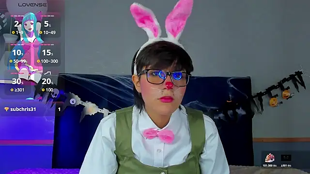 Snapshot of Tsuki_Maru chatting on 10/31/25, 04:30 Tsuki Maru online show from 10/31/25, 04:30