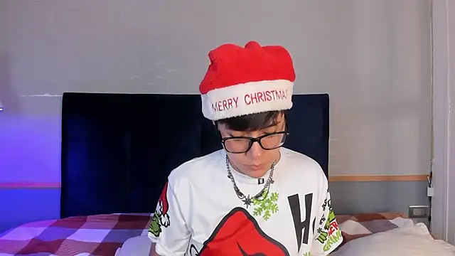 Snapshot of Tsuki_Maru chatting on 12/03/25, 07:23 Tsuki Maru online show from 12/03/25, 07:23