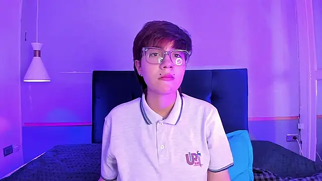 Snapshot of Tsuki_Maru chatting on 01/16/26, 04:05 Tsuki Maru online show from 01/16/26, 04:05