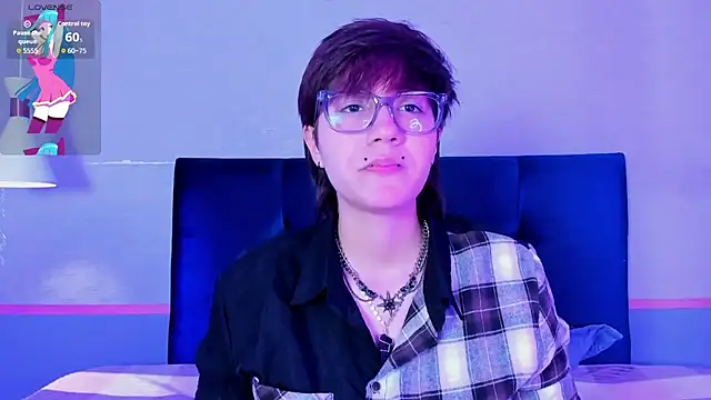 Snapshot of Tsuki_Maru chatting on 02/05/26, 09:08 Tsuki Maru online show from 02/05/26, 09:08