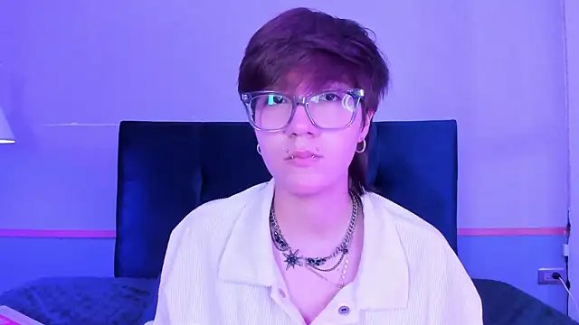 Snapshot of Tsuki_Maru chatting on 02/27/26, 05:29 Tsuki Maru online show from 02/27/26, 05:29