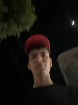 Snapshot of Luck__090 chatting on 09/10/25, 05:07 Luck 090 online show from 09/10/25, 05:07