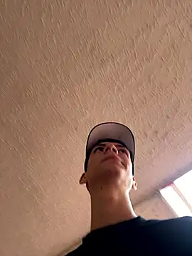 Snapshot of Luck__090 chatting on 09/11/25, 12:49 Luck 090 online show from 09/11/25, 12:49