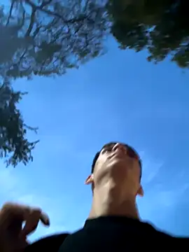 Snapshot of Luck__090 chatting on 10/06/25, 10:51 Luck 090 online show from 10/06/25, 10:51