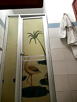 Snapshot of Luck__090 chatting on 10/28/25, 01:09 Luck 090 online show from 10/28/25, 01:09