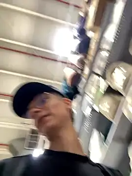 Snapshot of Luck__090 chatting on 11/07/25, 06:08 Luck 090 online show from 11/07/25, 06:08