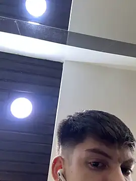 Snapshot of Luck__090 chatting on 11/09/25, 07:01 Luck 090 online show from 11/09/25, 07:01