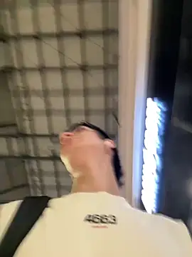 Snapshot of Luck__090 chatting on 03/21/26, 02:38 Luck 090 online show from 03/21/26, 02:38