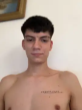 Snapshot of Luck__090 chatting on 04/09/26, 07:52 Luck 090 online show from 04/09/26, 07:52