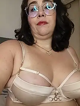 Snapshot of AnastaciaBlues chatting on 07/18/26, 04:38 AnastaciaBlues online show from 07/18/26, 04:38