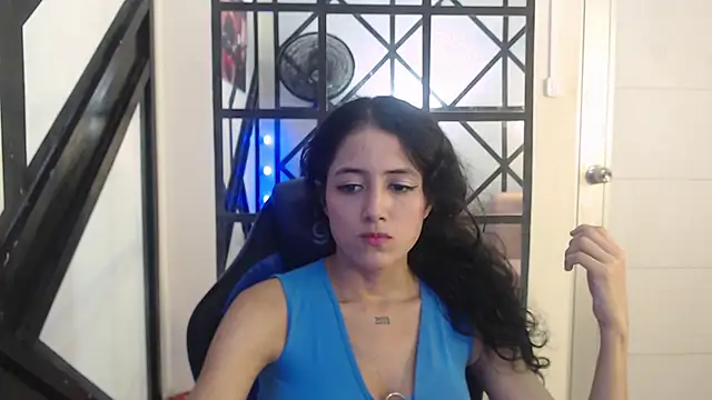 emily rz1 online show from 10/10/25, 07:13