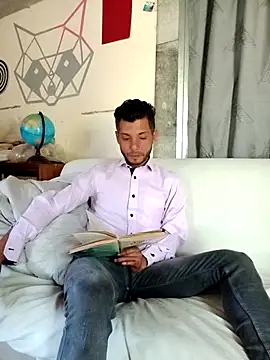 Snapshot of AlphaAlterX chatting on 09/23/25, 02:53 AlphaAlterX online show from 09/23/25, 02:53