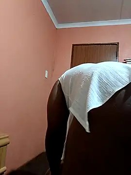 Gyminae online show from 04/17/26, 06:44