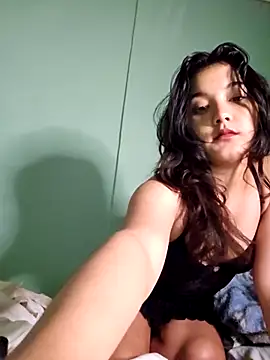 Snapshot of Hellenlin chatting on 09/28/25, 05:46 Hellenlin online show from 09/28/25, 05:46