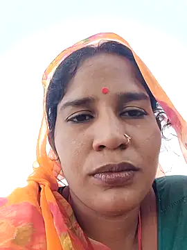 Snapshot of Hot_Seema83 chatting on 10/10/25, 08:57 Hot Seema83 online show from 10/10/25, 08:57