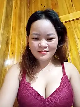 ctm-cute online show from 10/06/25, 10:18