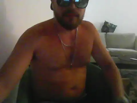 Snapshot of blondi4 chatting on 07/06/26, 08:55 blondi4 online show from 07/06/26, 08:55