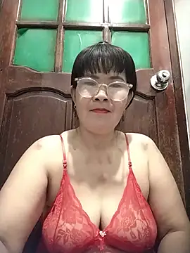 Snapshot of Ki_xxx chatting on 05/30/26, 09:45 Ki xxx online show from 05/30/26, 09:45
