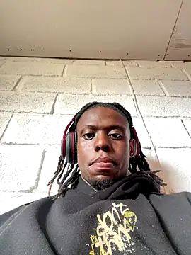 Snapshot of Wuu2now chatting on 10/06/25, 08:45 Wuu2now online show from 10/06/25, 08:45