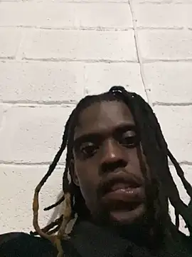 Snapshot of Wuu2now chatting on 10/14/25, 07:36 Wuu2now online show from 10/14/25, 07:36