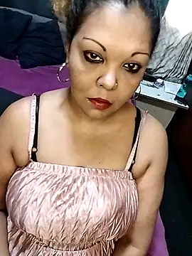 hemilynthomas2467 online show from 12/02/25, 08:41