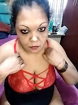 hemilynthomas2467 online show from 12/03/25, 10:13