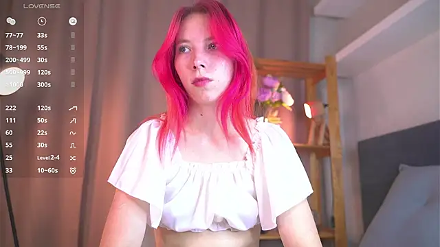 JuliannaWenger online show from 10/10/25, 04:28