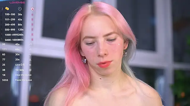 JuliannaWenger online show from 11/22/25, 04:17