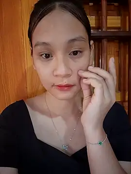 ChiecumBae online show from 10/03/25, 01:57