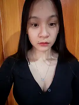 ChiecumBae online show from 11/20/25, 01:39