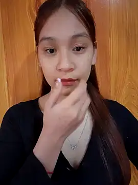 ChiecumBae online show from 12/18/25, 01:44